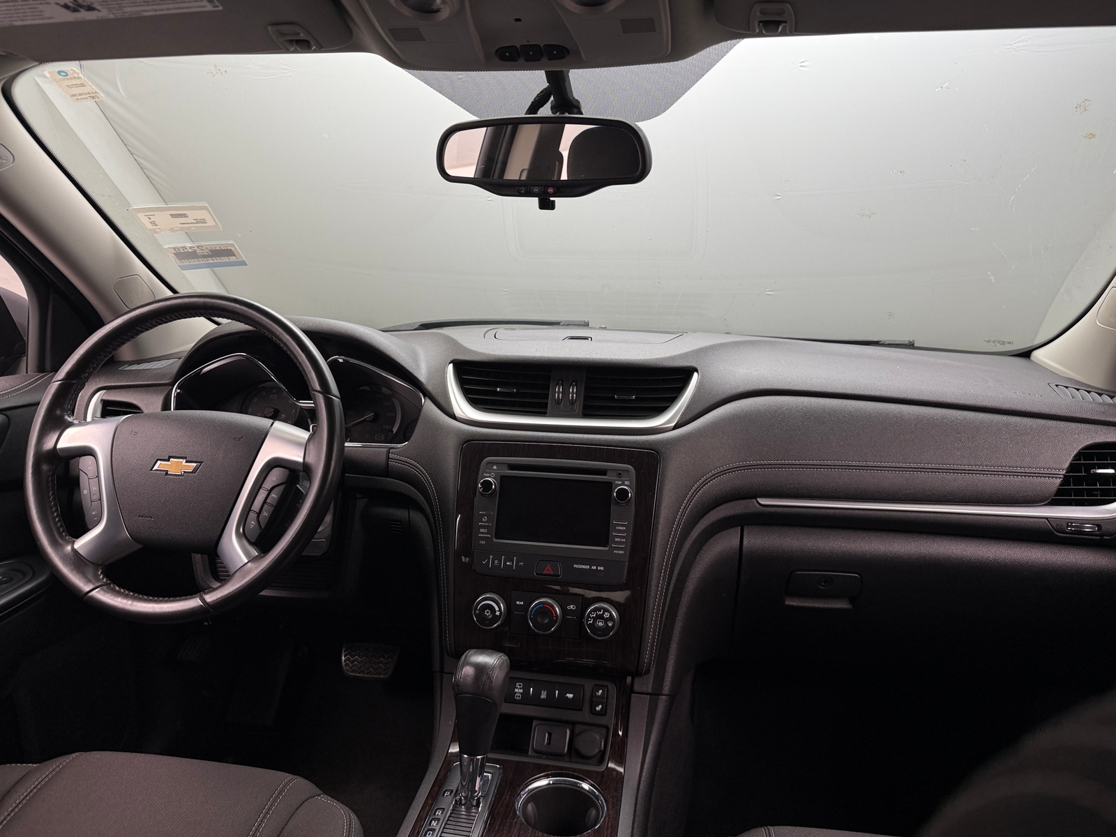 Thumbnail: 2017 Chevrolet Traverse - 3