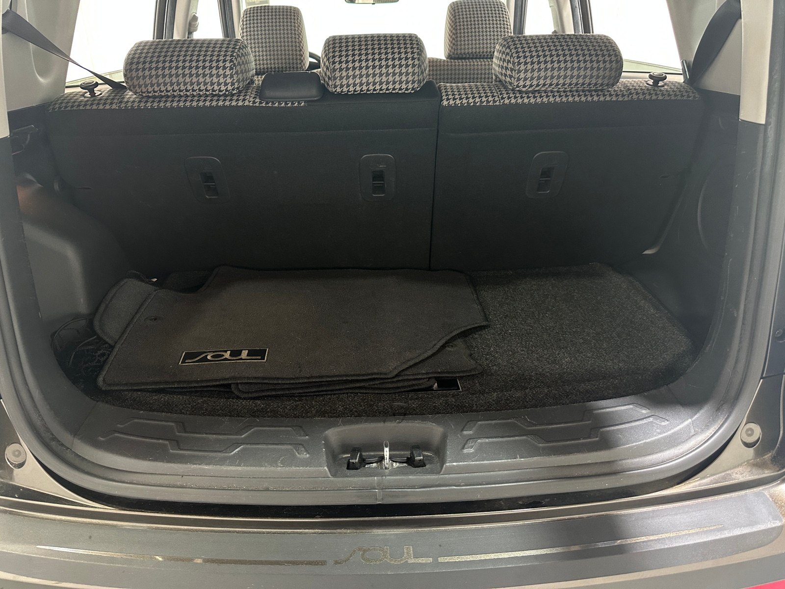 Thumbnail: 2010 Kia Soul - 7