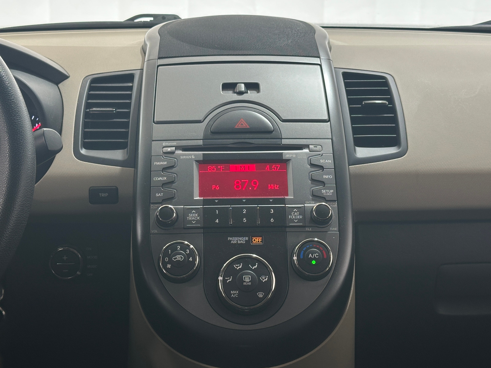 Thumbnail: 2010 Kia Soul - 4