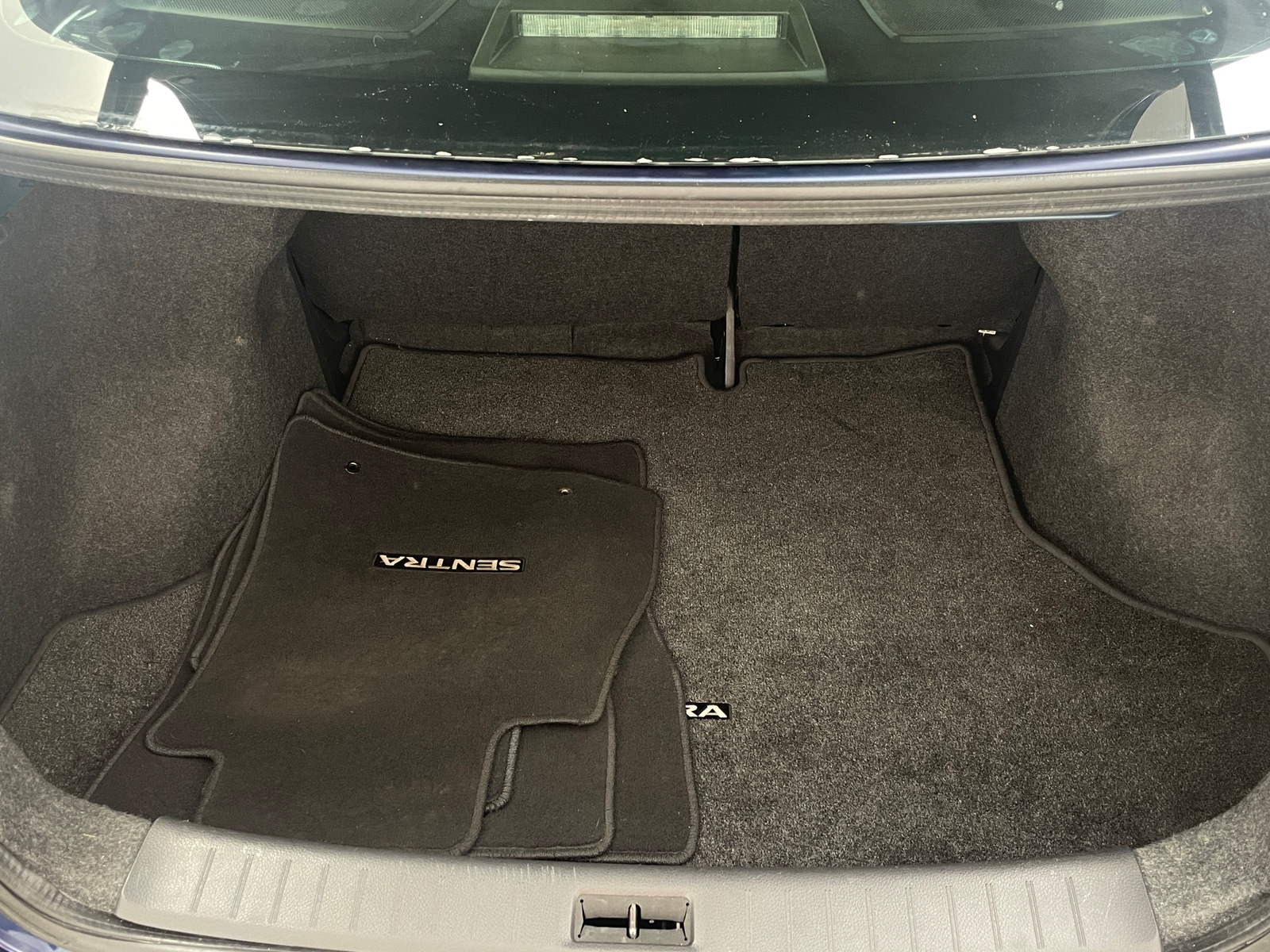 Thumbnail: 2019 Nissan Sentra - 7