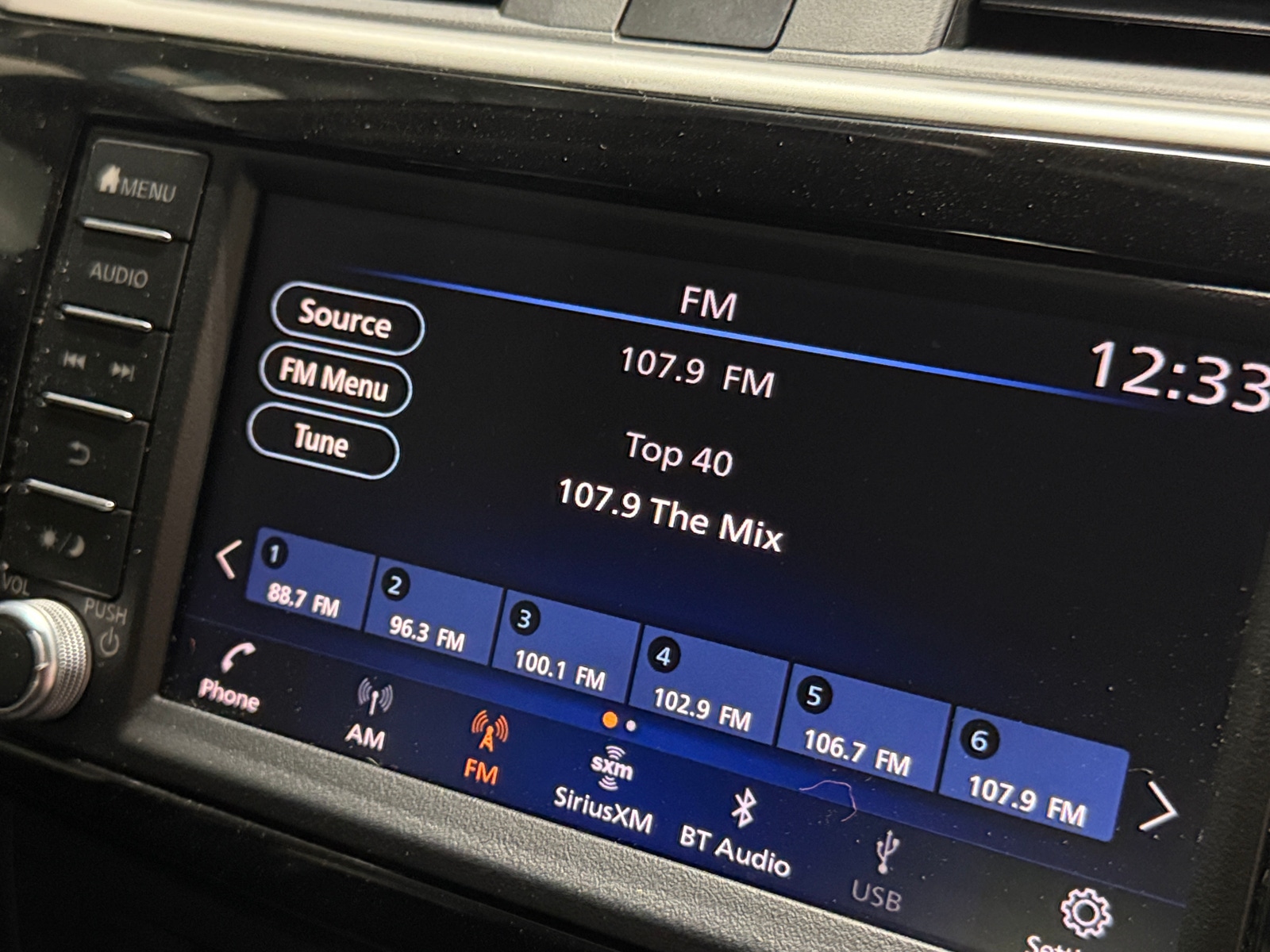 Thumbnail: 2019 Nissan Sentra - 4
