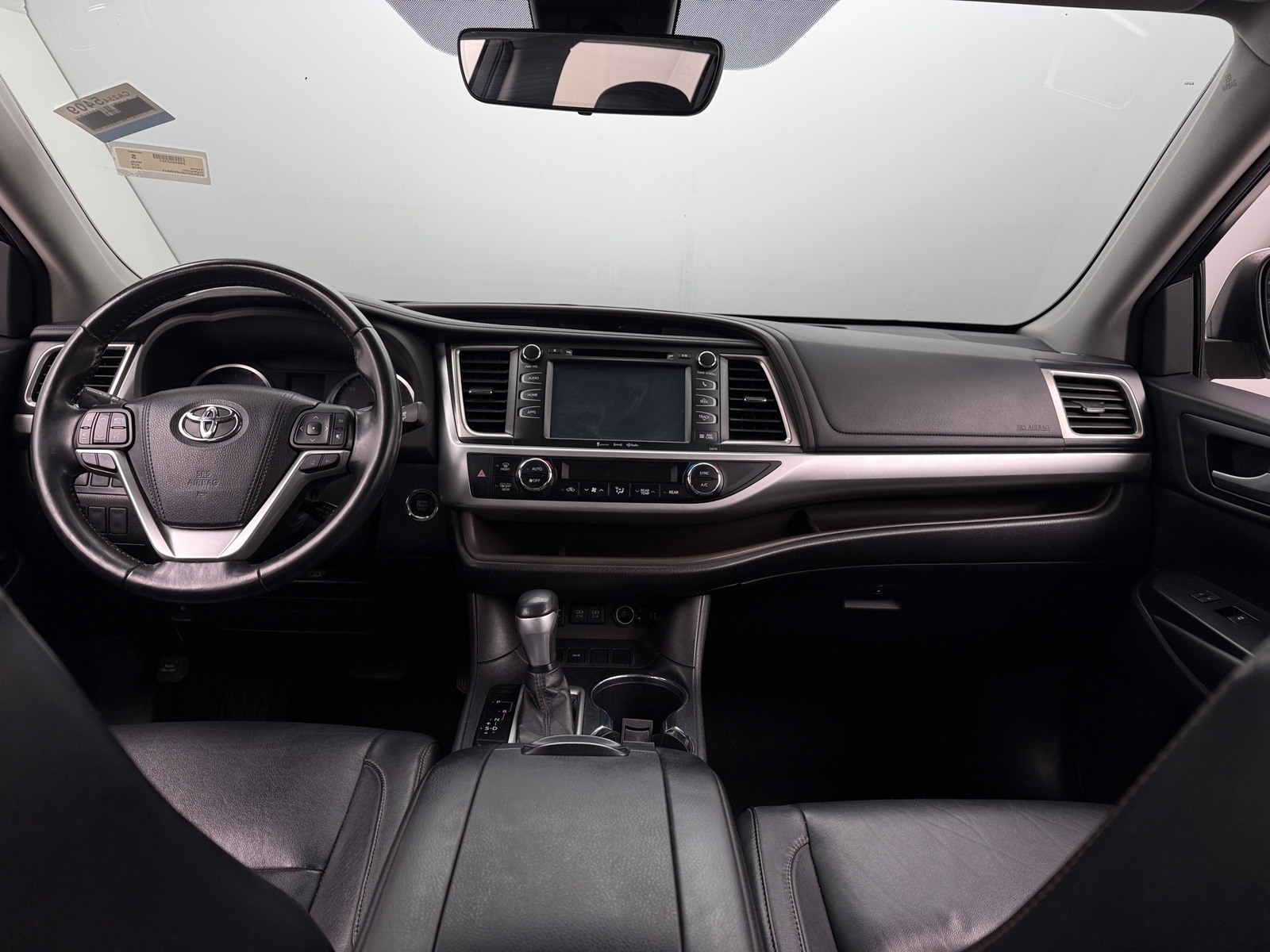 Thumbnail: 2018 Toyota Highlander - 3