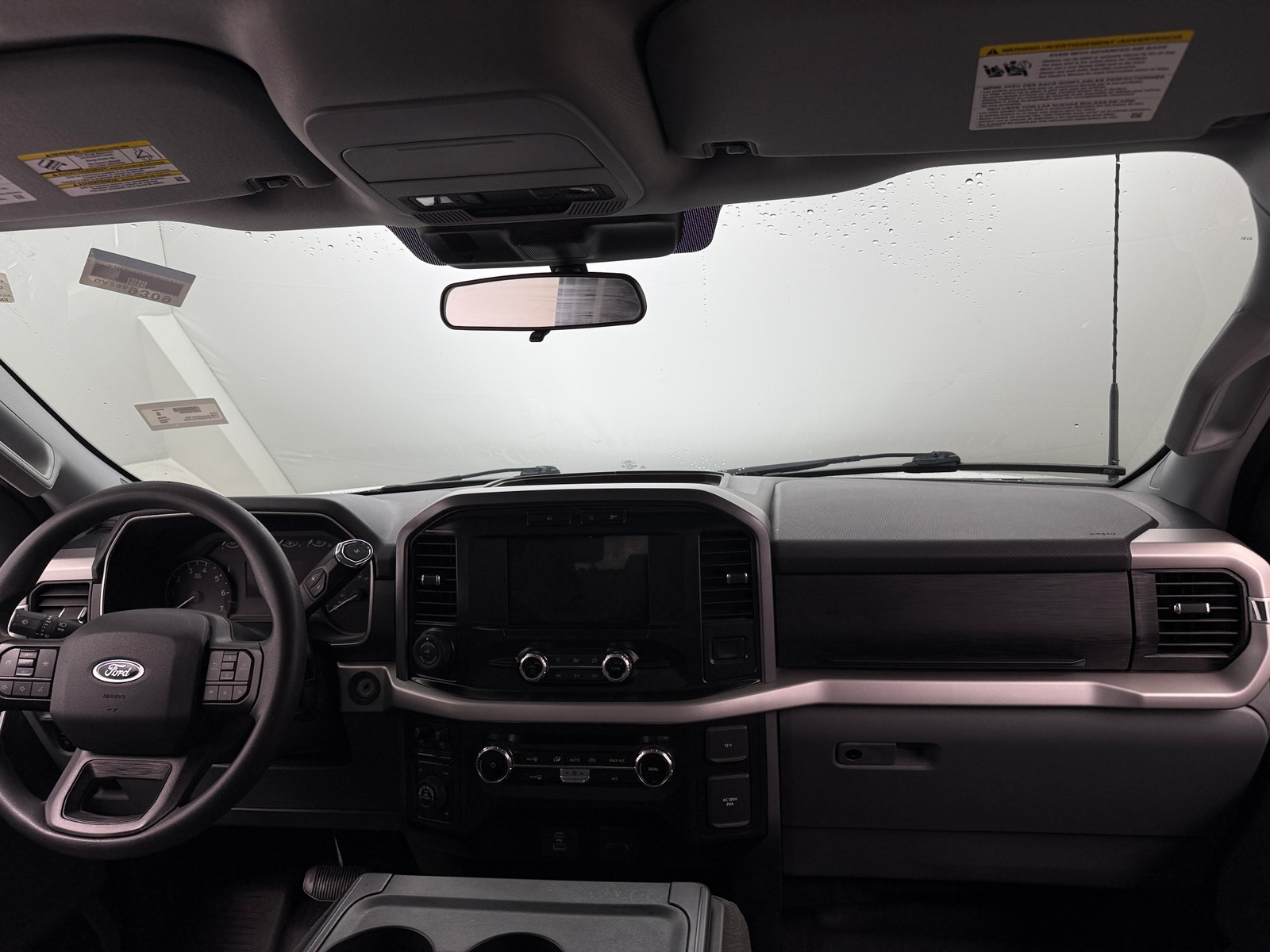 Thumbnail: 2023 Ford Econoline - 3
