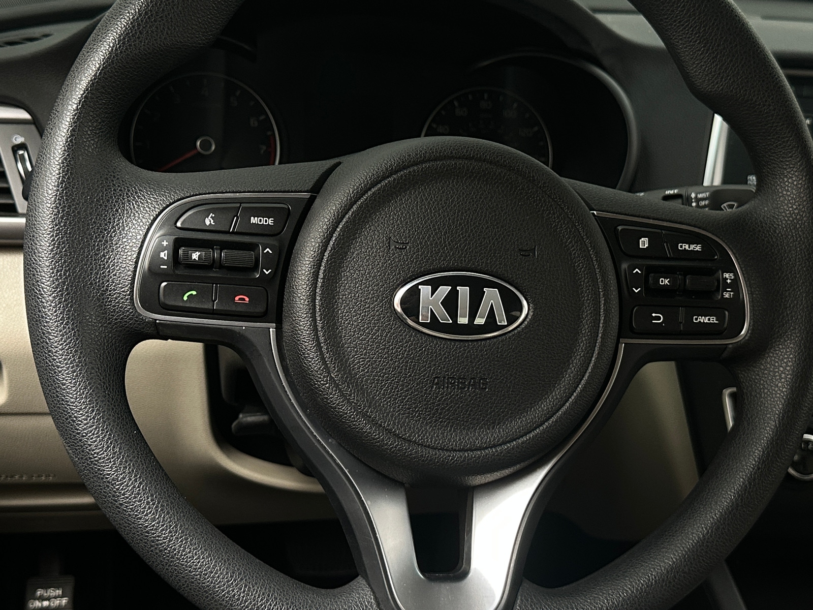 Thumbnail: 2016 Kia Optima - 5