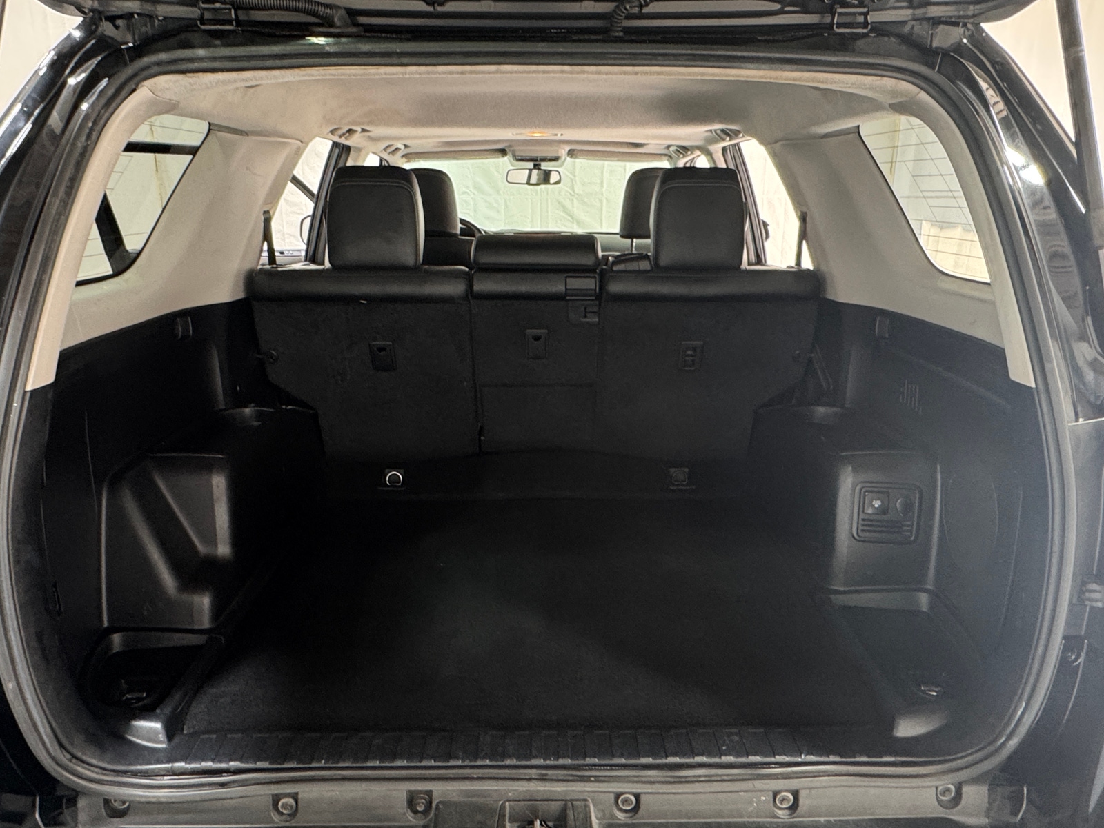 Thumbnail: 2015 Toyota 4Runner - 6