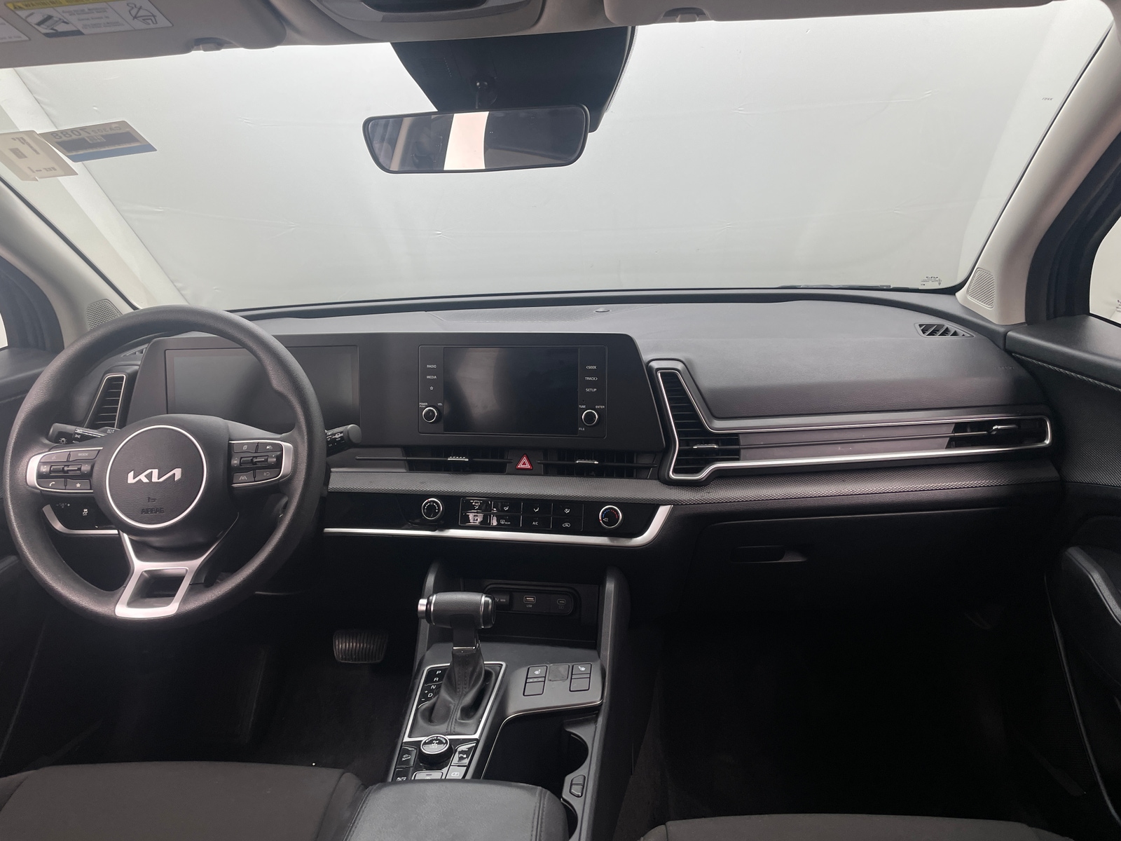 Thumbnail: 2024 Kia Sportage - 3