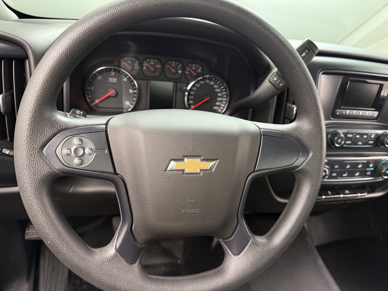 Thumbnail: 2014 Chevrolet Silverado 1500 - 5