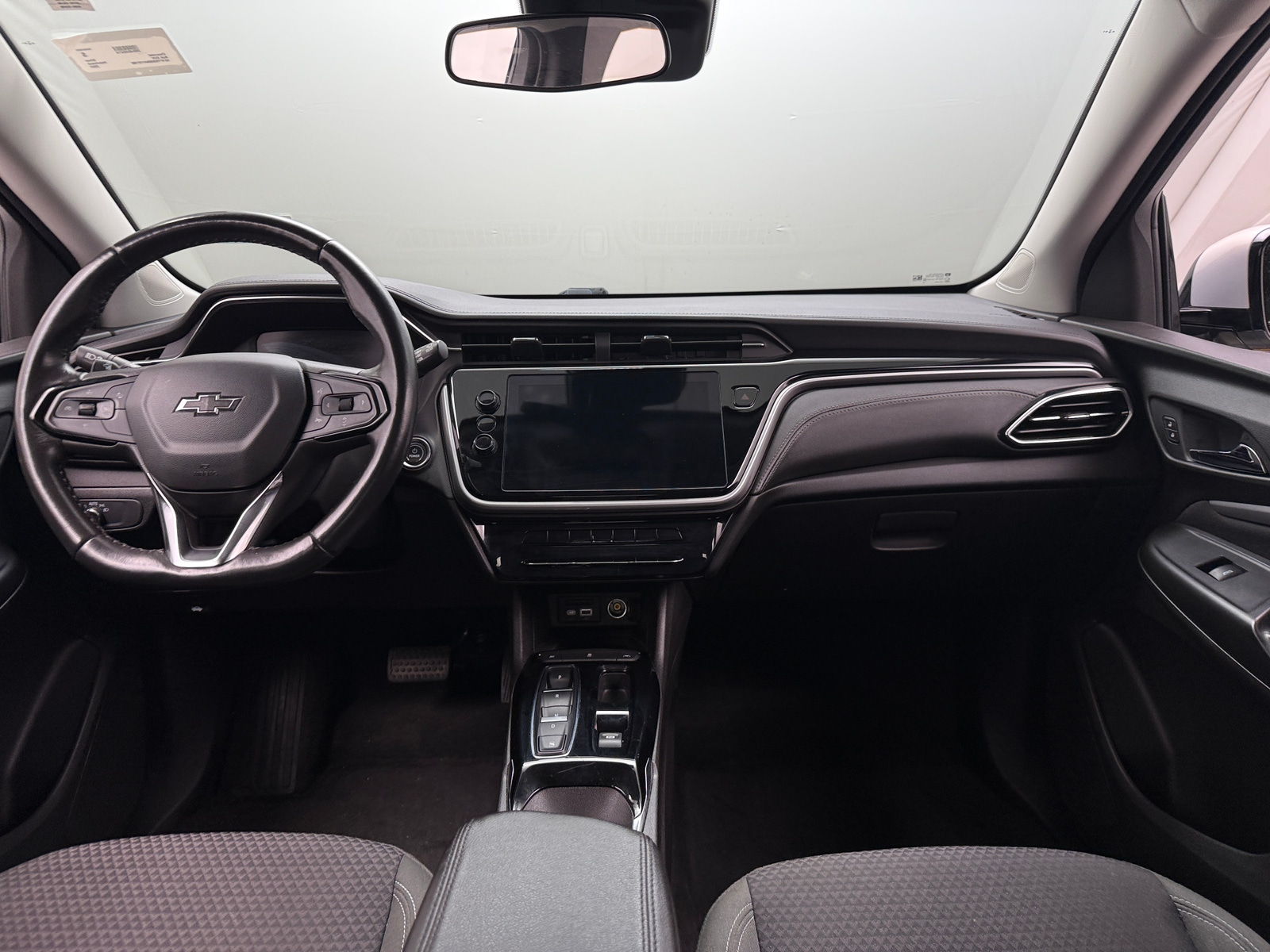 Thumbnail: 2022 Chevrolet Bolt EUV - 3