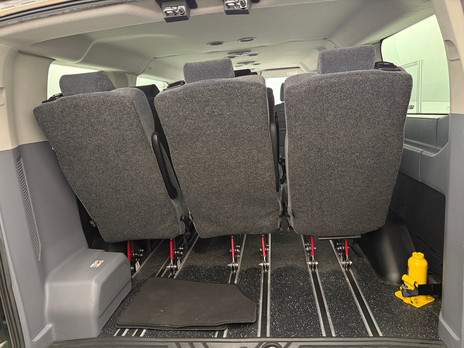 Thumbnail: 2019 Ford Transit Series - 7
