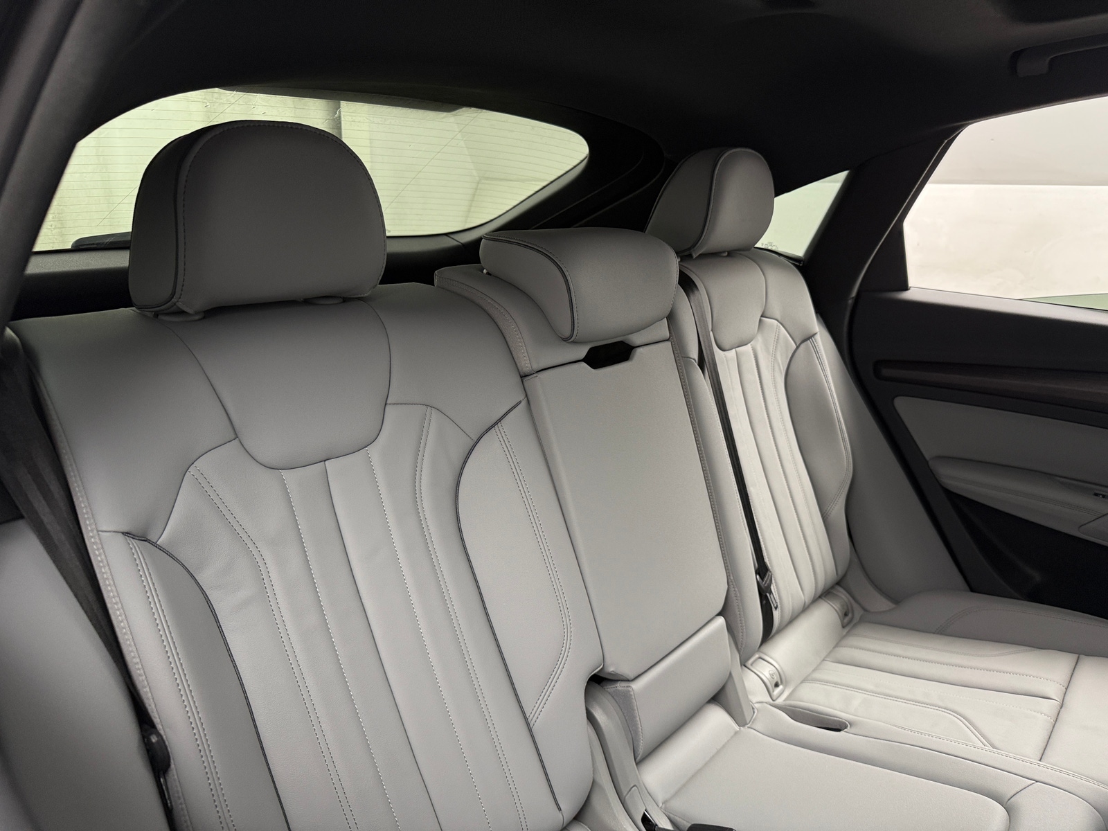 Thumbnail: 2022 Audi Q5 - 5