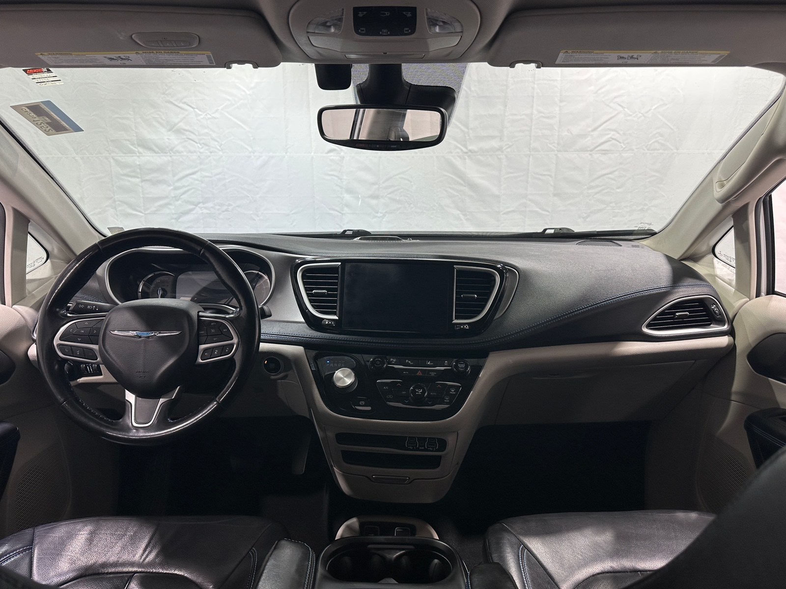 Thumbnail: 2021 Chrysler Pacifica - 2