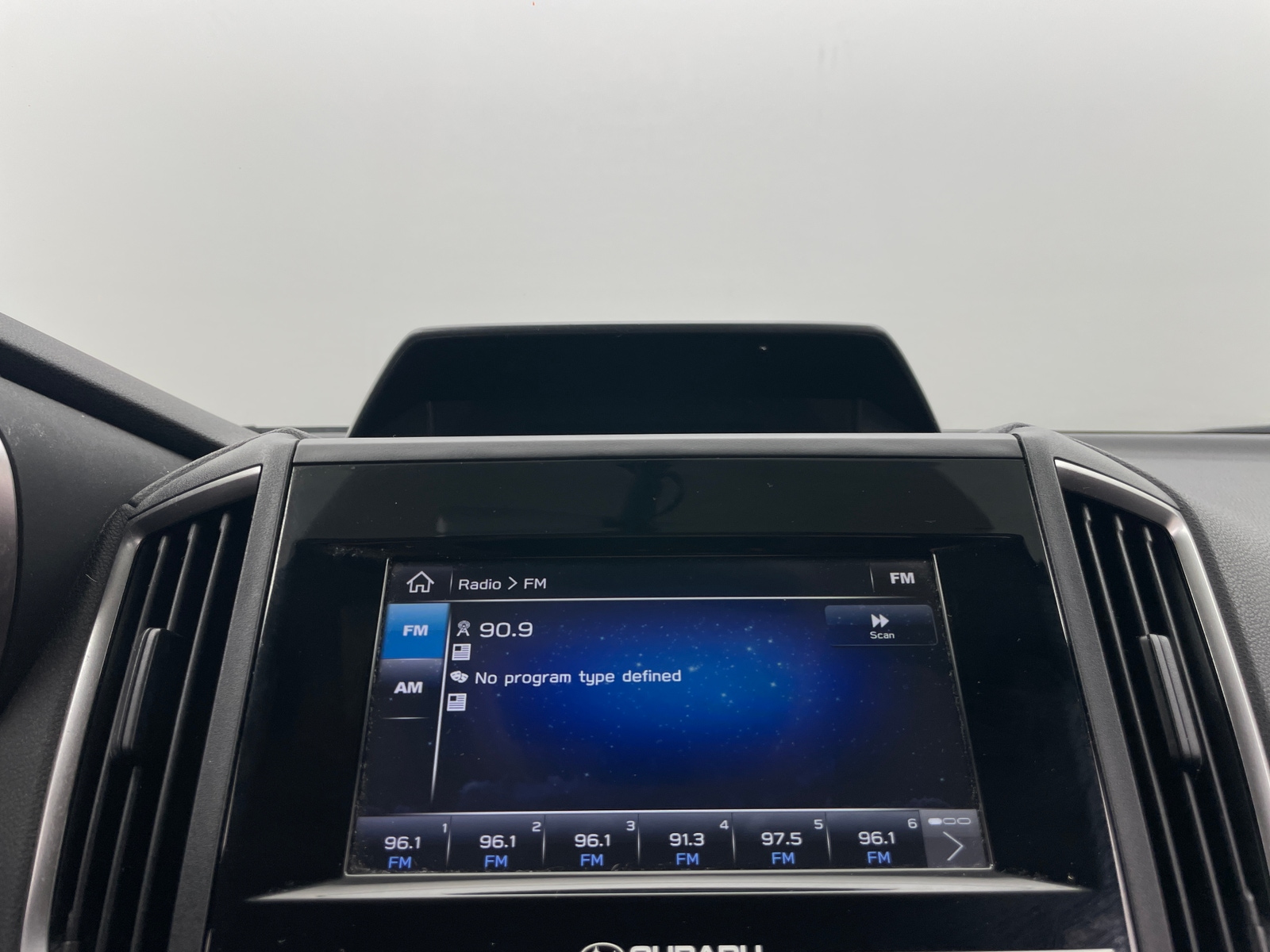 Thumbnail: 2018 Subaru Crosstrek - 4