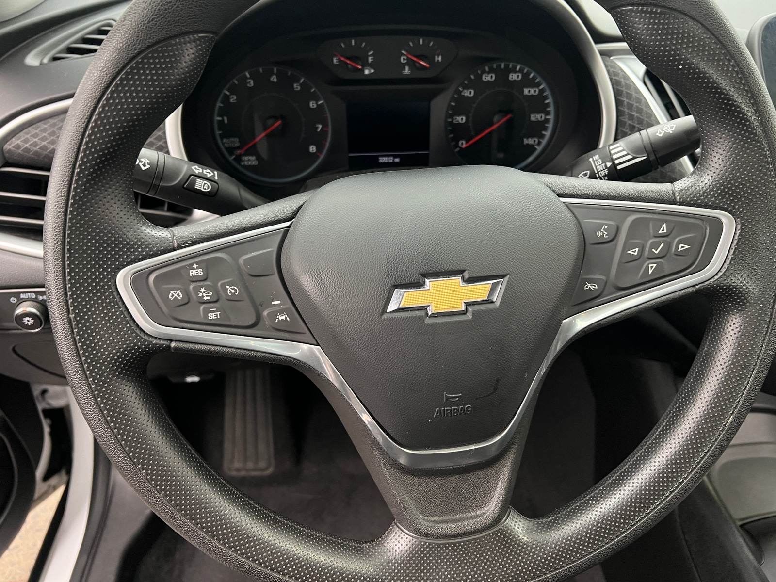 Thumbnail: 2023 Chevrolet Malibu - 5