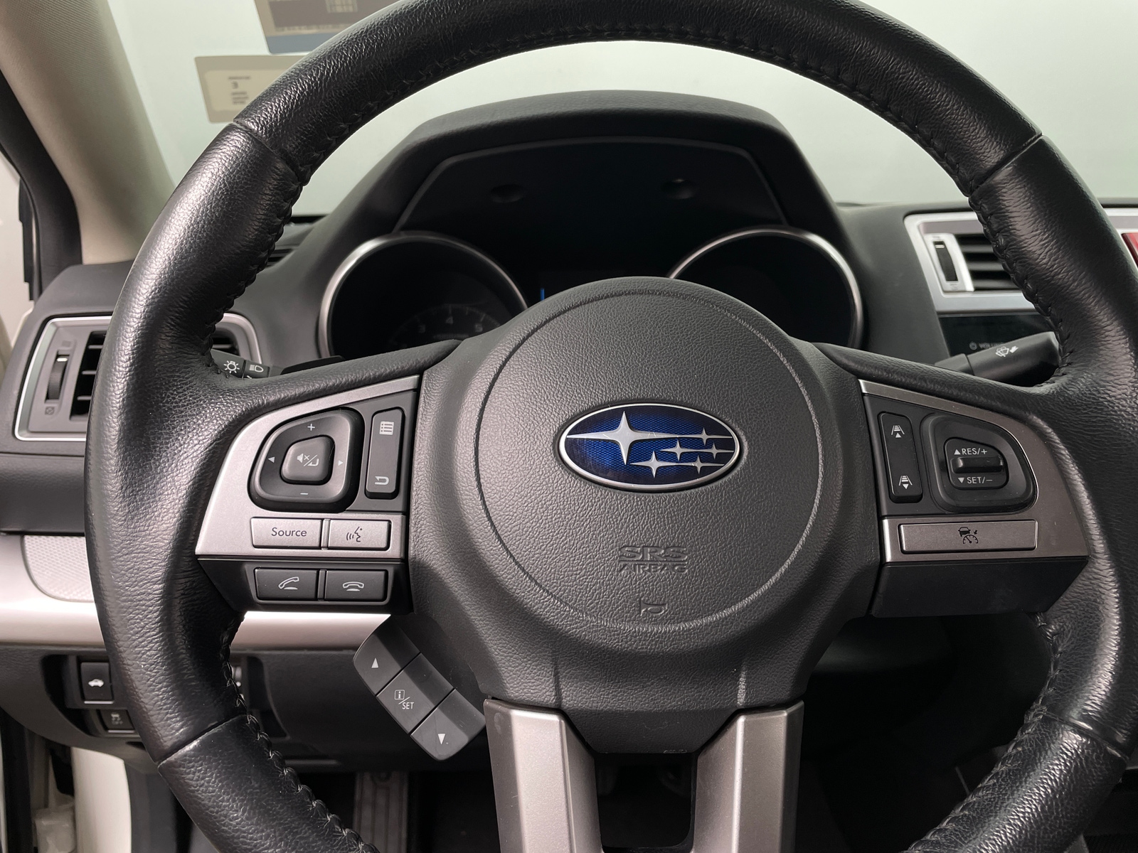Thumbnail: 2015 Subaru Legacy - 5