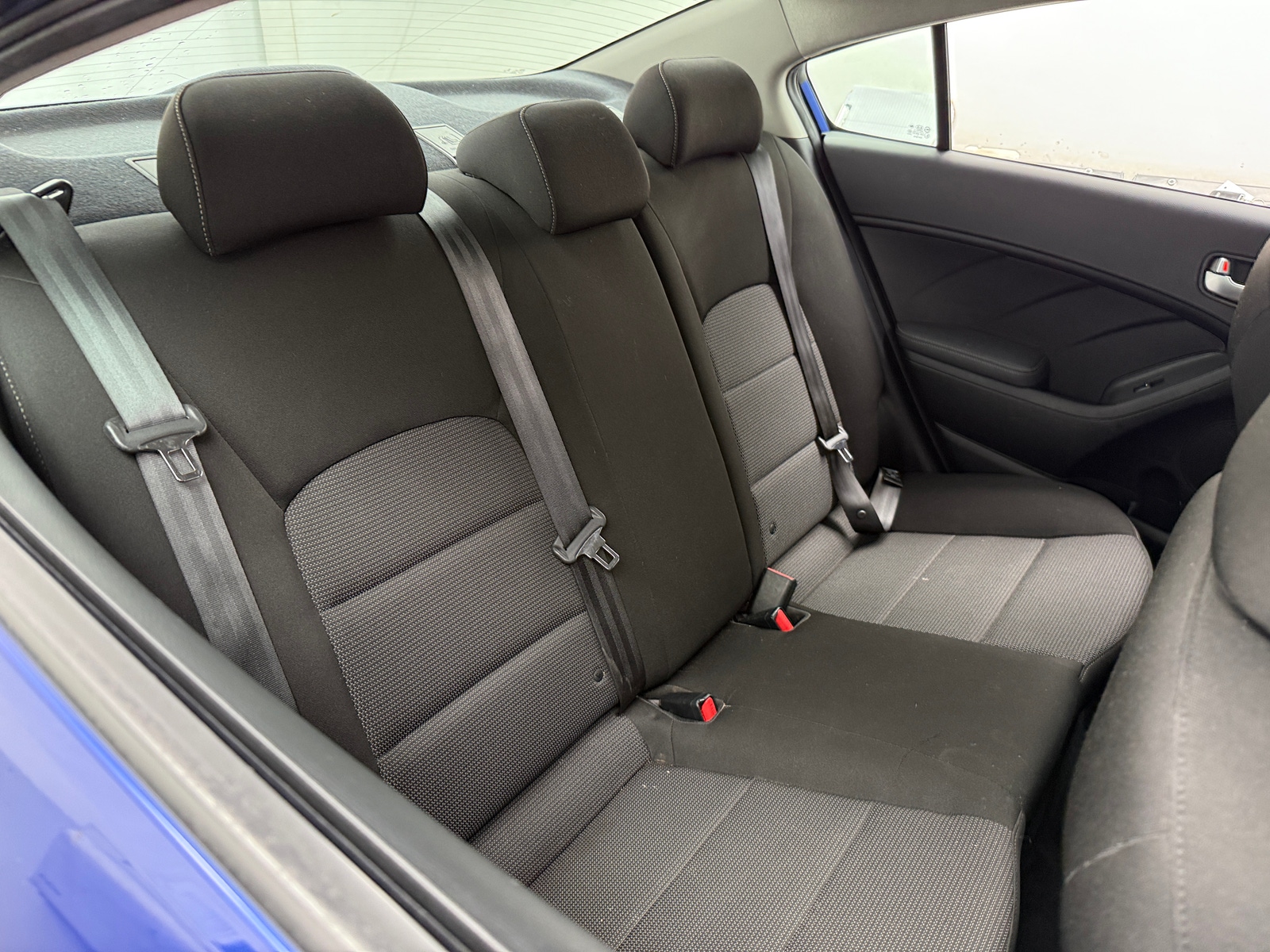 Thumbnail: 2017 Kia Forte - 6