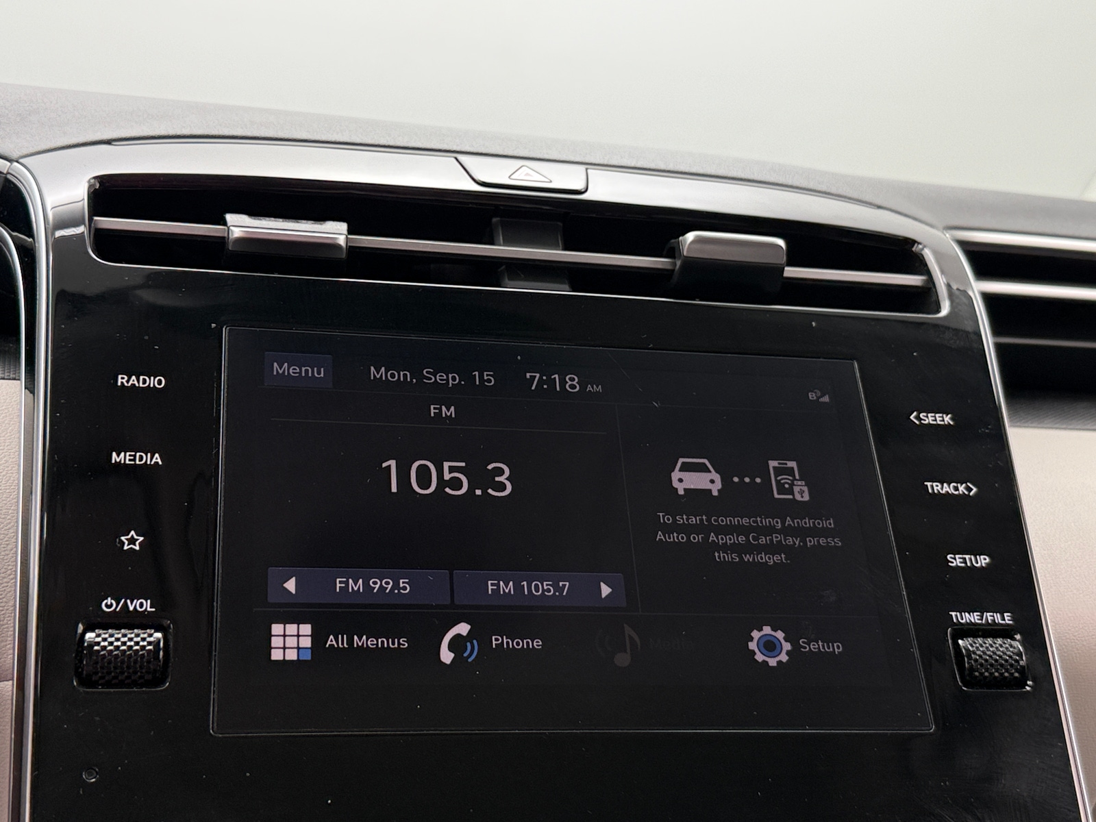 Thumbnail: 2023 Hyundai Tucson - 4