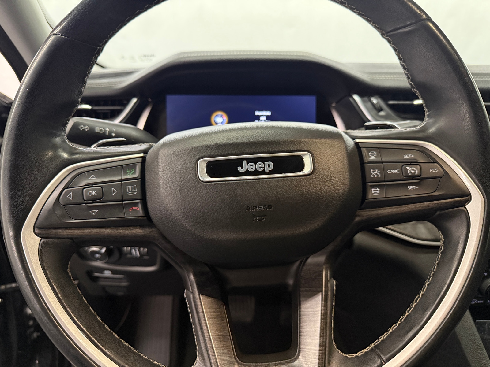 Thumbnail: 2021 Jeep Grand Cherokee L - 4