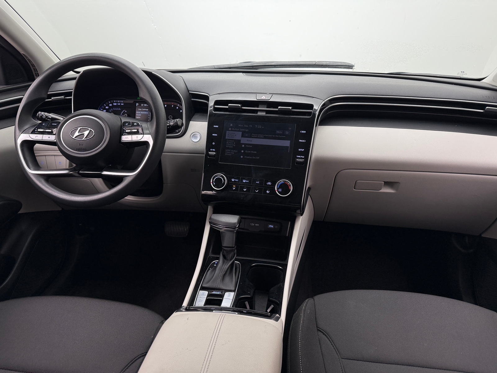 Thumbnail: 2022 Hyundai Tucson - 3