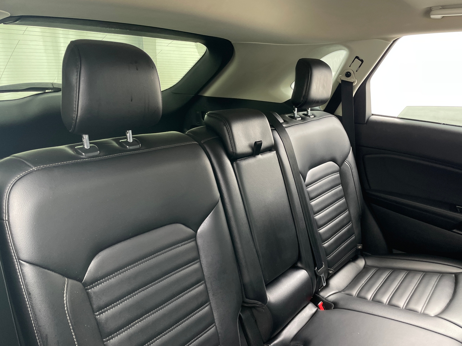 Thumbnail: 2019 Ford Edge - 6