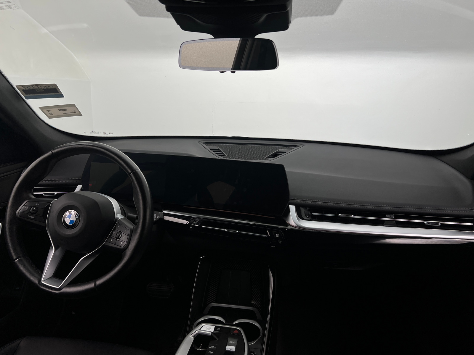 Thumbnail: 2025 BMW X1 - 2