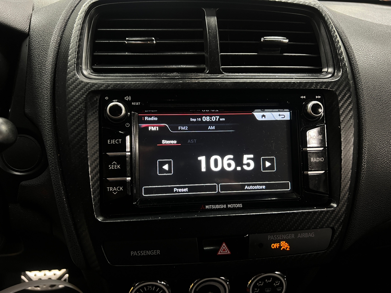 Thumbnail: 2018 Mitsubishi Outlander Sport - 4