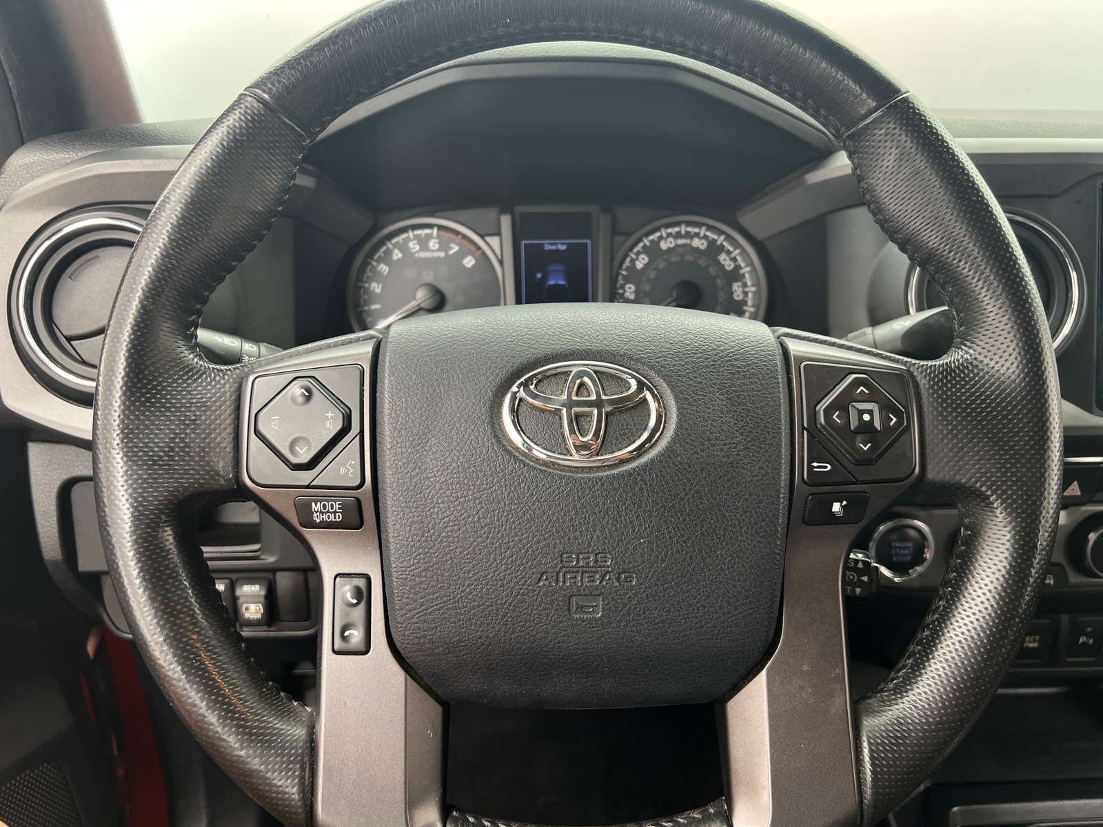 Thumbnail: 2017 Toyota Tacoma - 5