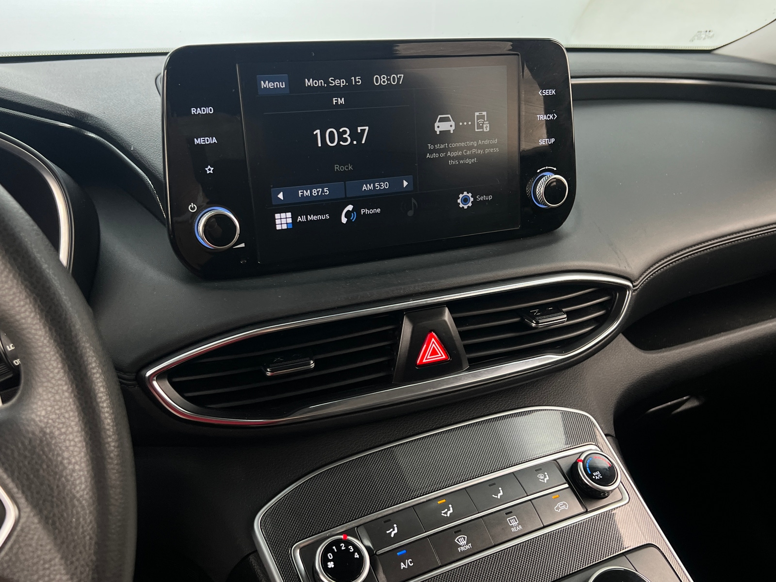 Thumbnail: 2021 Hyundai Santa Fe - 4