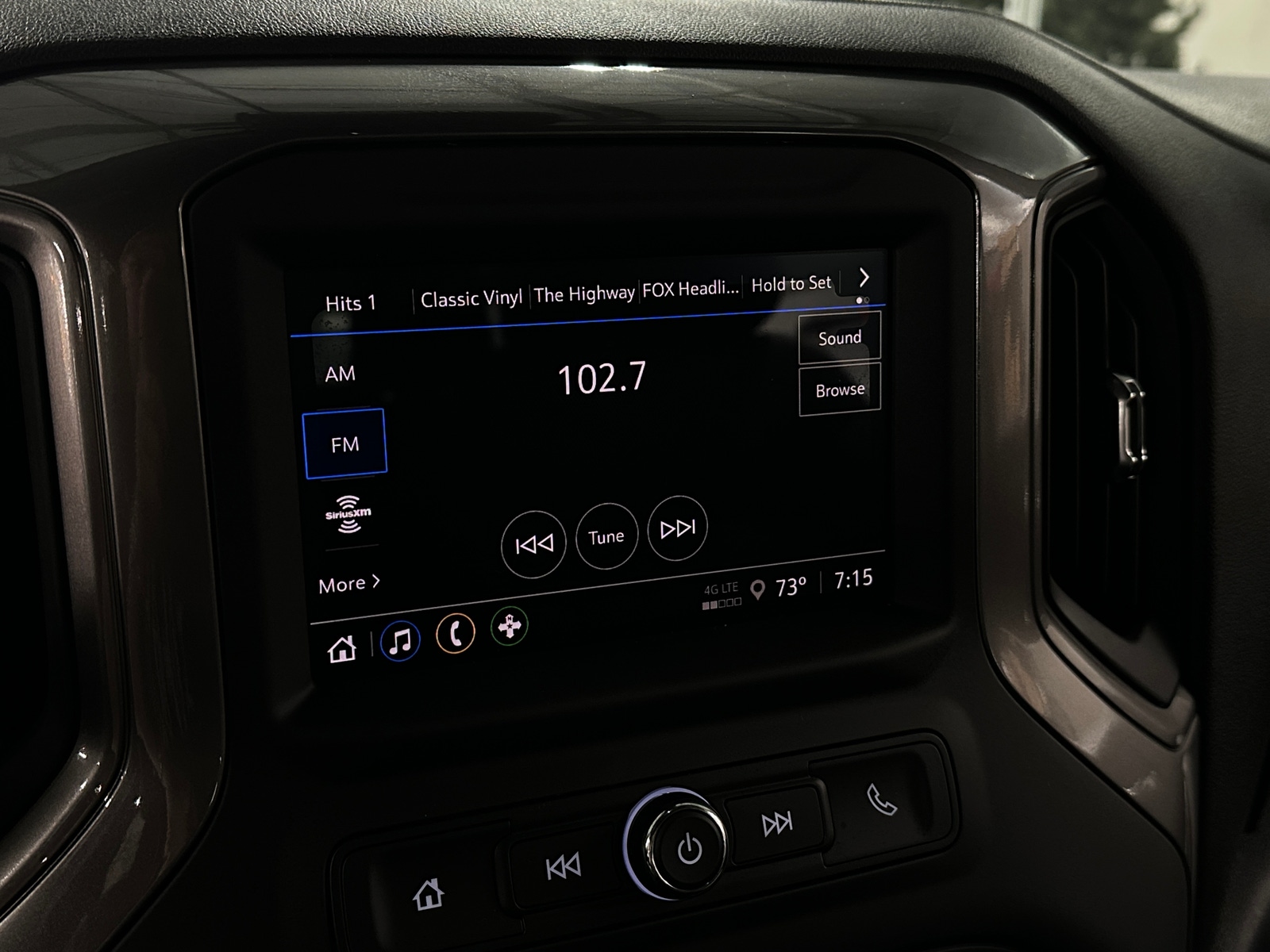 Thumbnail: 2025 Chevrolet Silverado 1500 - 4