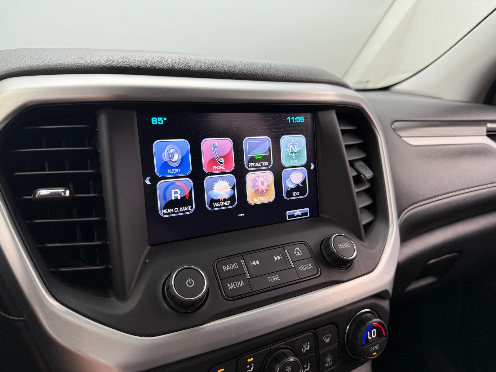 Thumbnail: 2017 GMC Acadia - 3