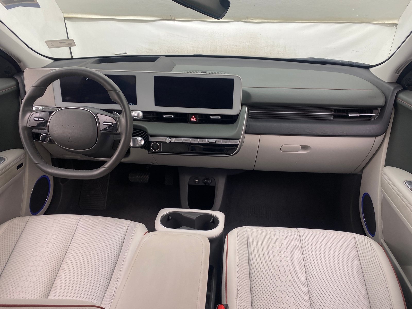 Thumbnail: 2023 Hyundai Ioniq 5 - 2