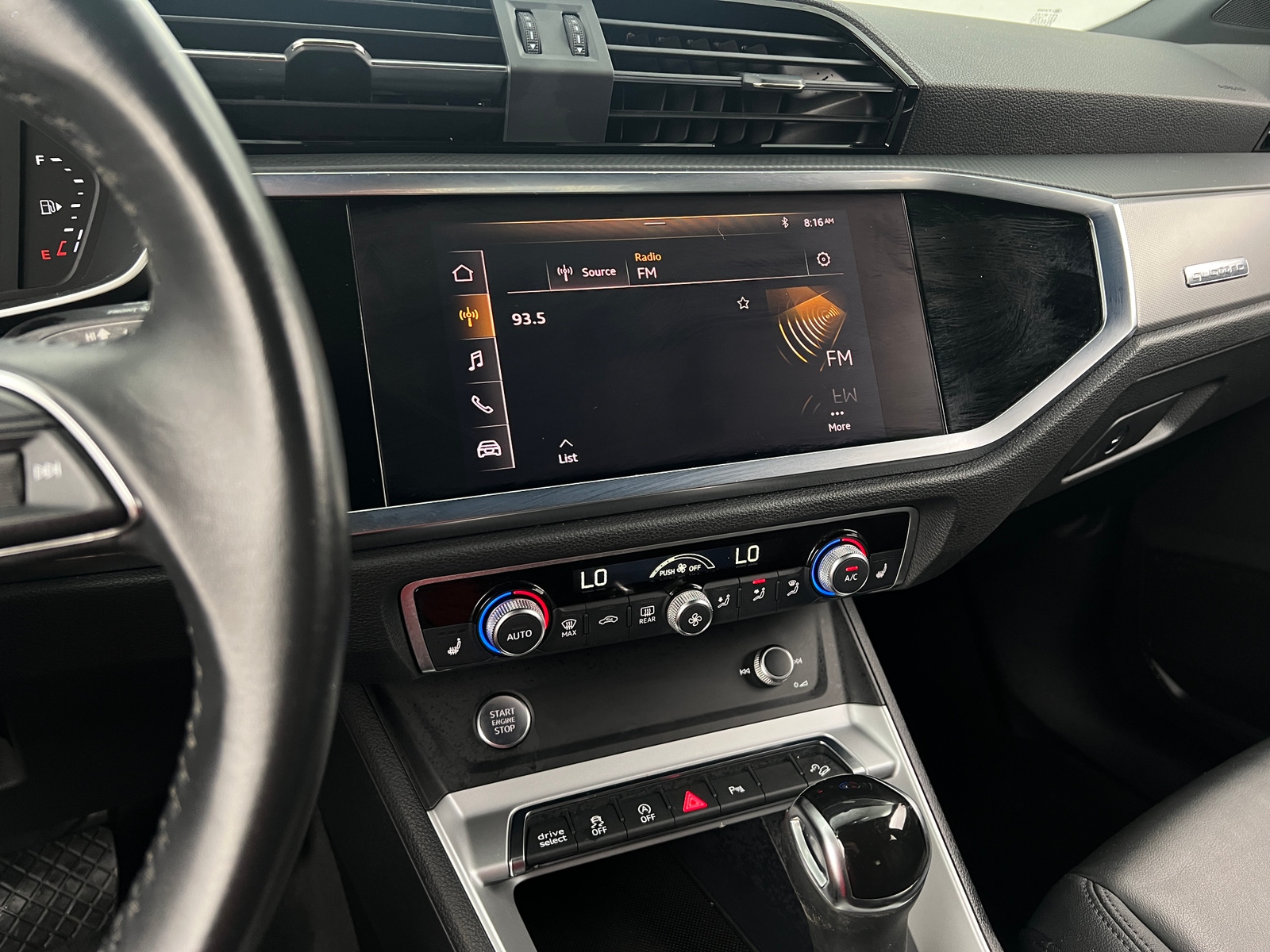 Thumbnail: 2019 Audi Q3 - 3