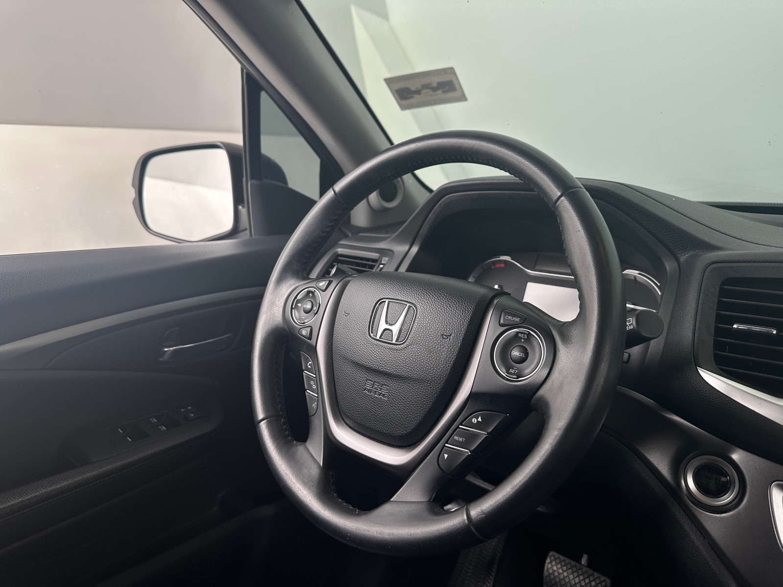 Thumbnail: 2018 Honda Pilot - 4