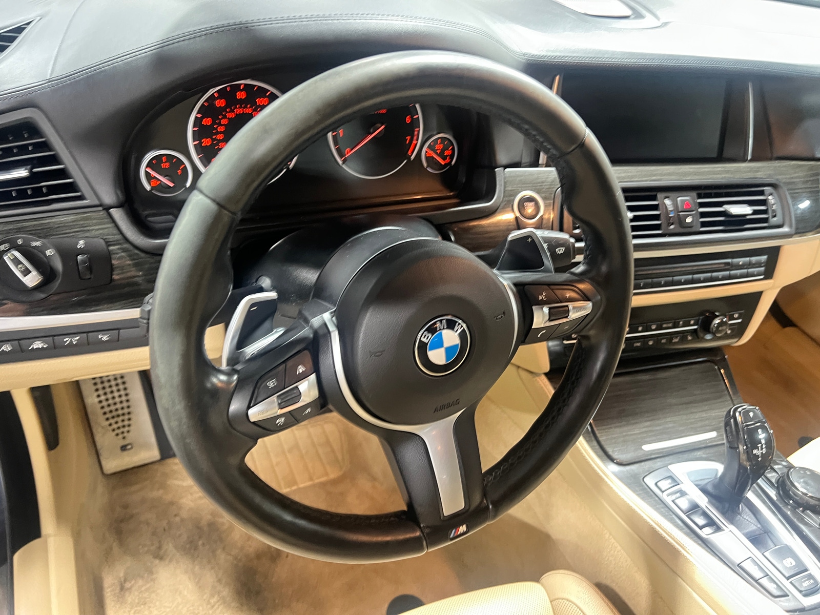 Thumbnail: 2015 BMW 5 Series - 4