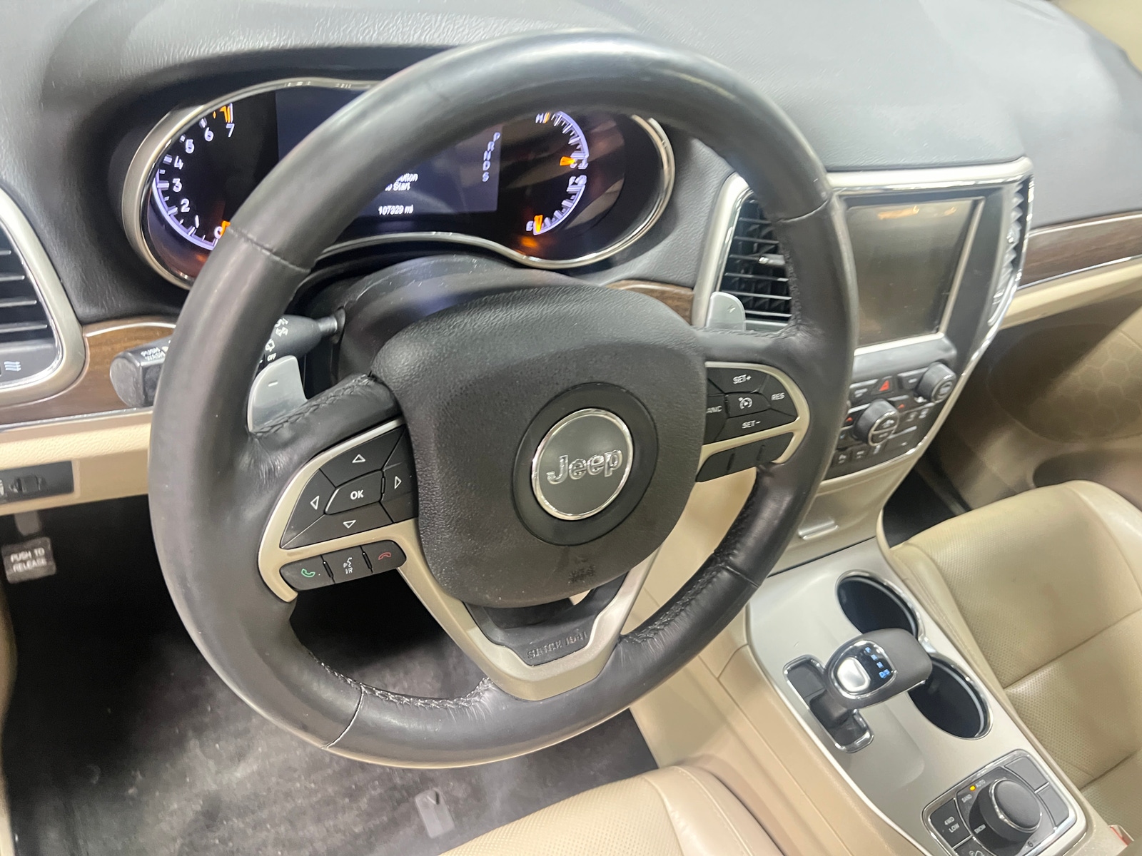 Thumbnail: 2015 Jeep Grand Cherokee - 4