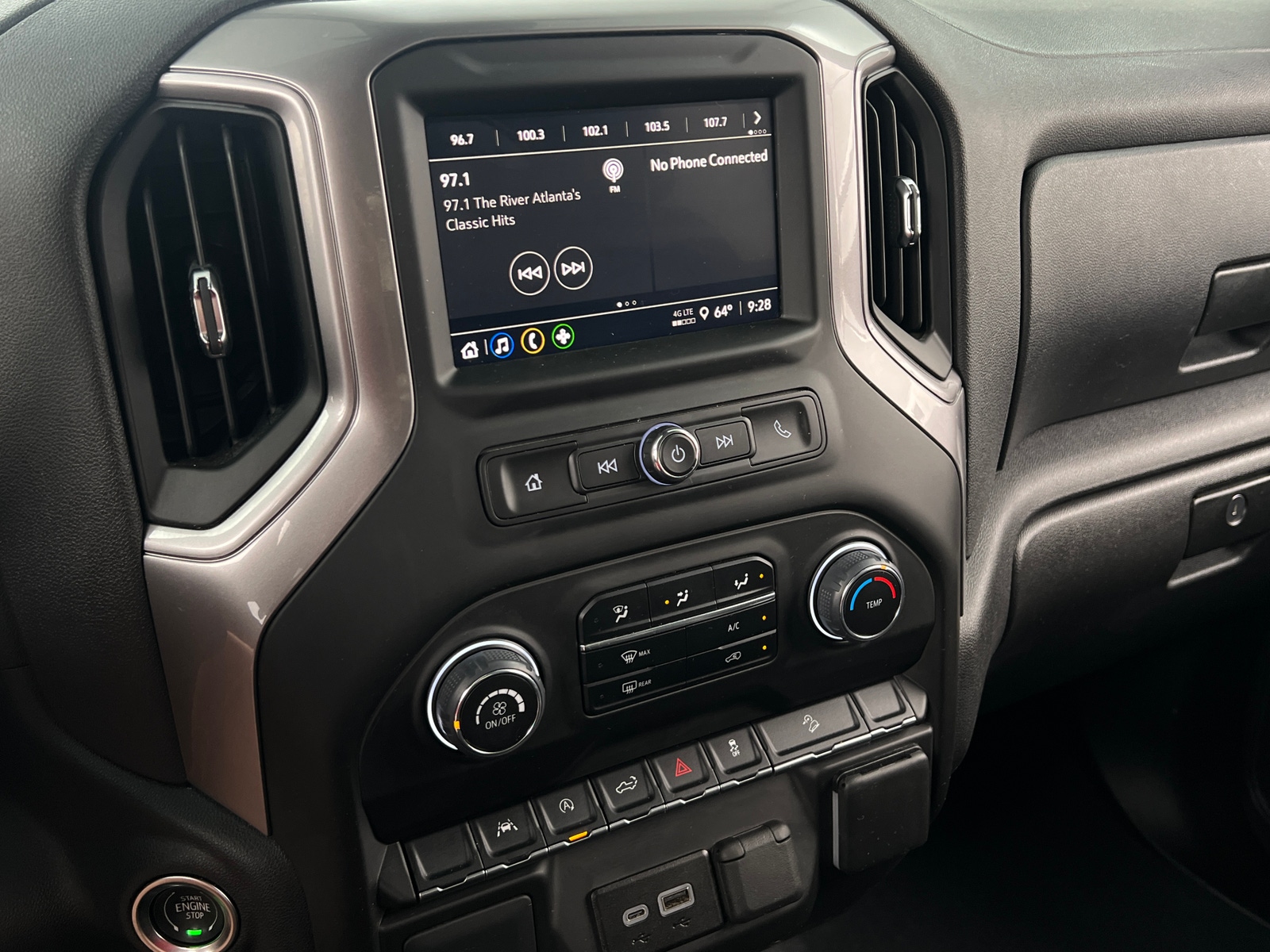 Thumbnail: 2024 Chevrolet Silverado 1500 - 4
