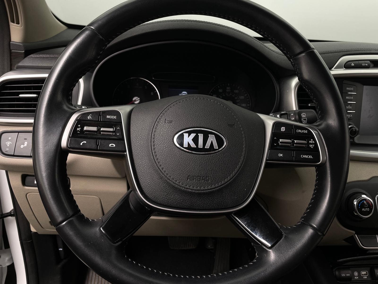 Thumbnail: 2019 Kia Sorento - 5