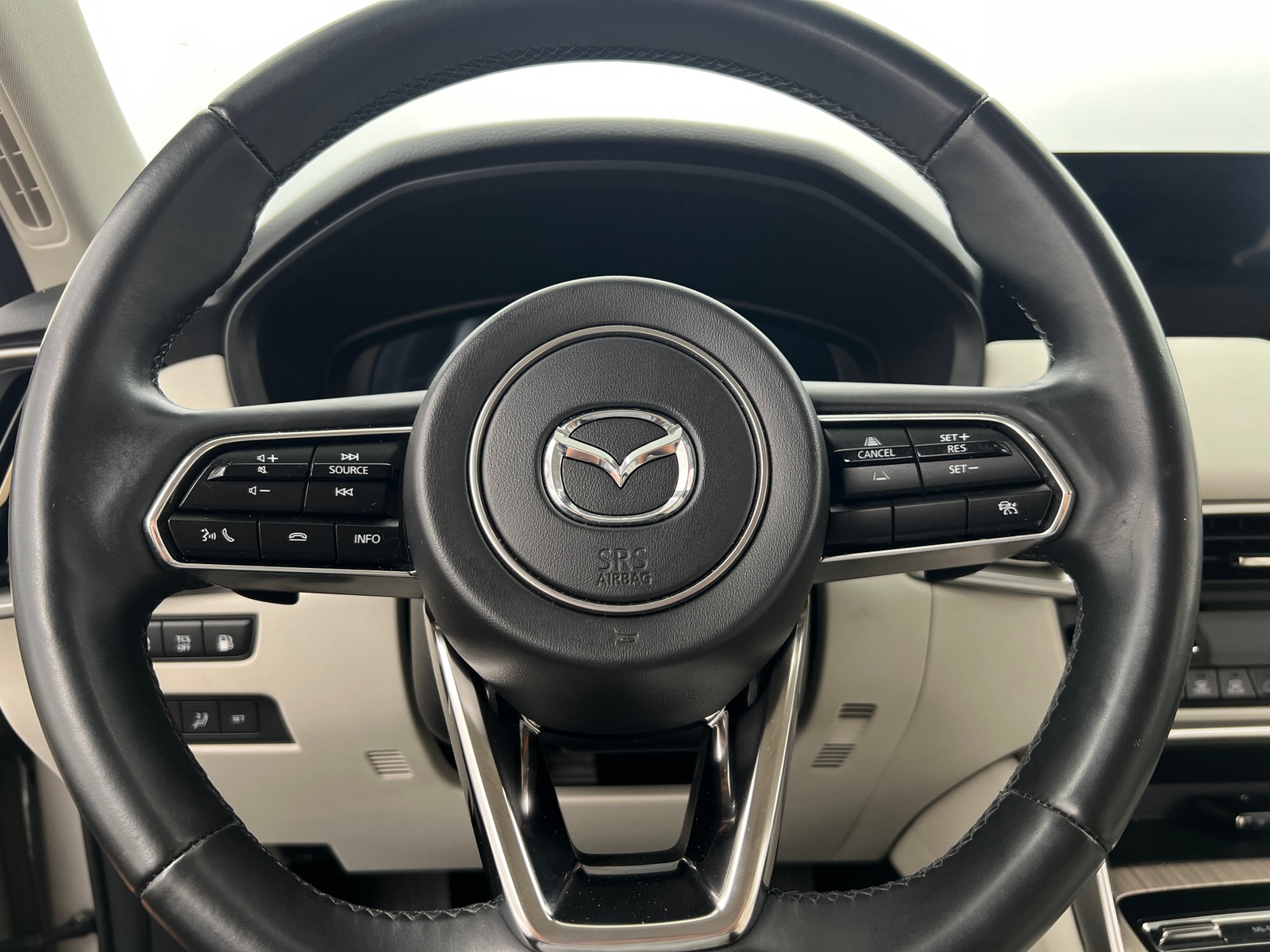 Thumbnail: 2024 Mazda CX-90 - 4
