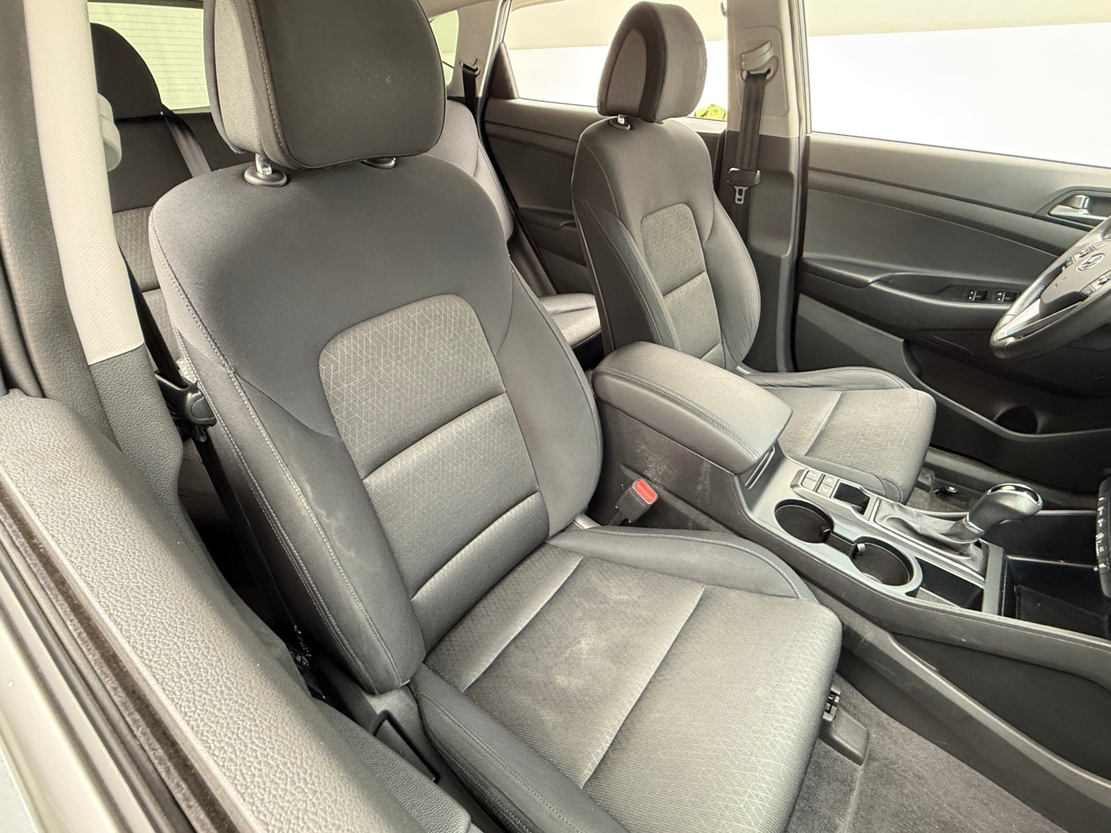 Thumbnail: 2016 Hyundai Tucson - 2