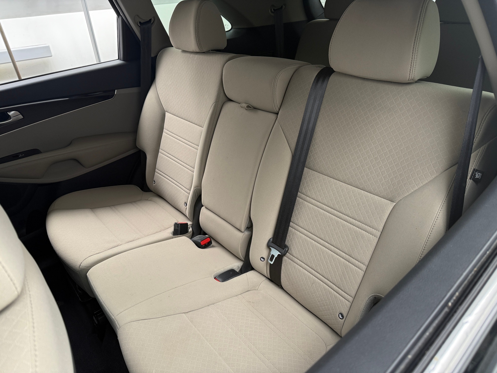 Thumbnail: 2020 Kia Sorento - 6