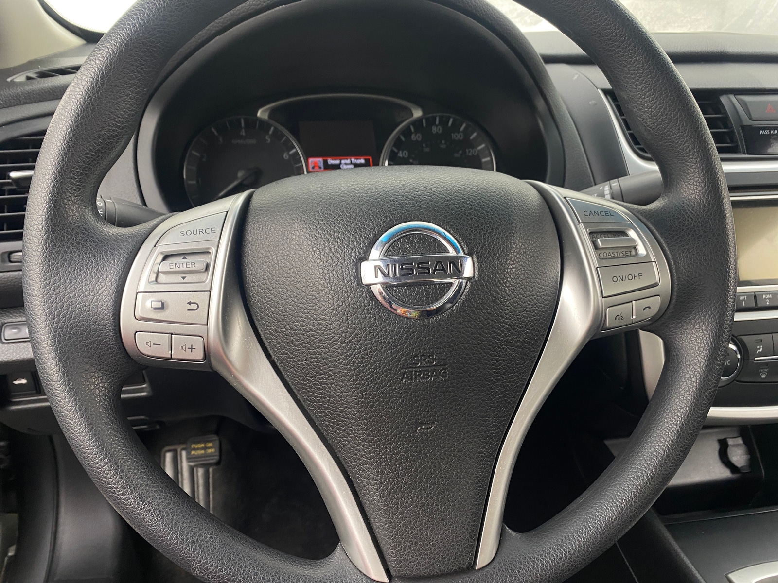 Thumbnail: 2016 Nissan Altima - 5