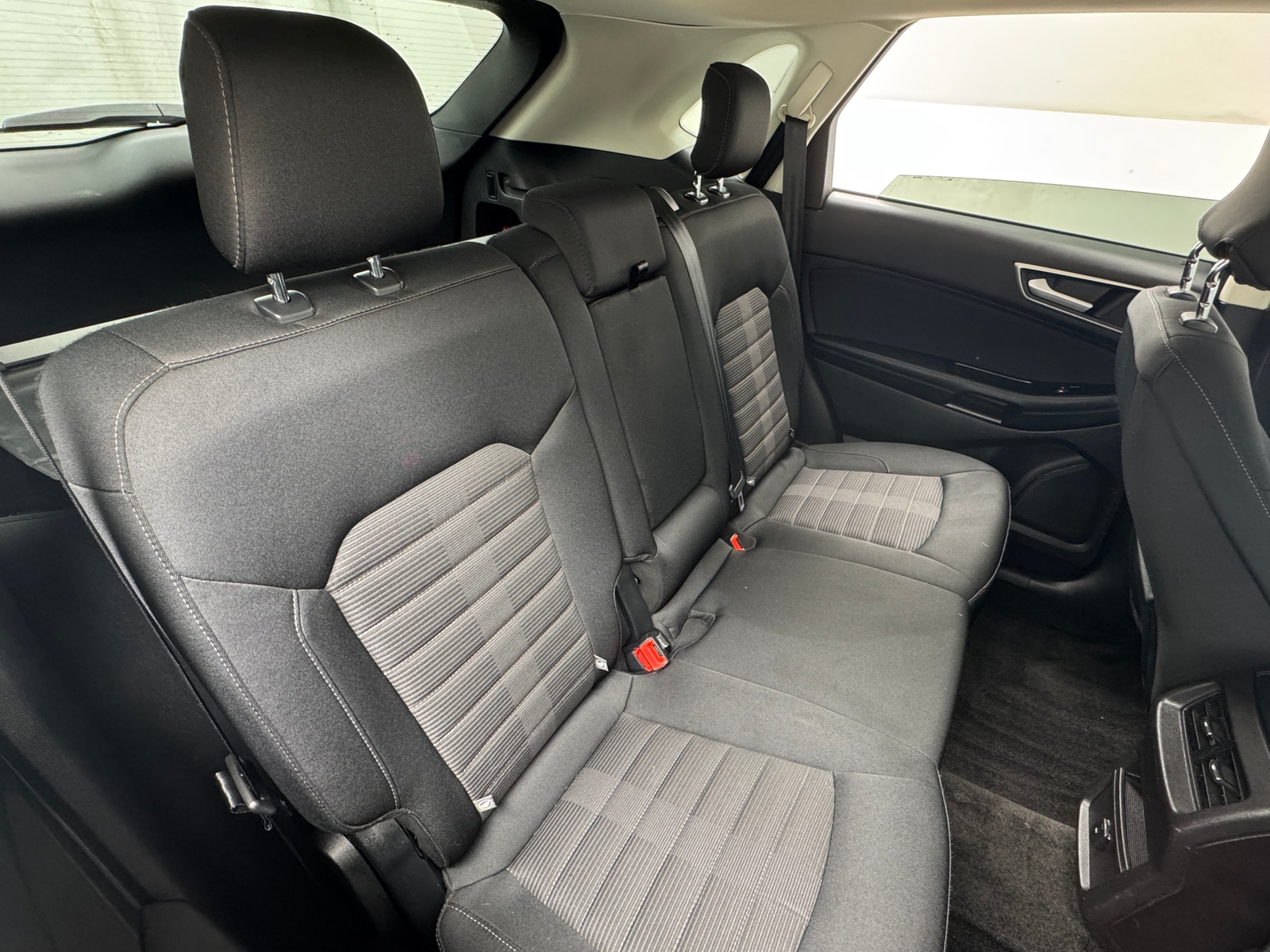 Thumbnail: 2017 Ford Edge - 6
