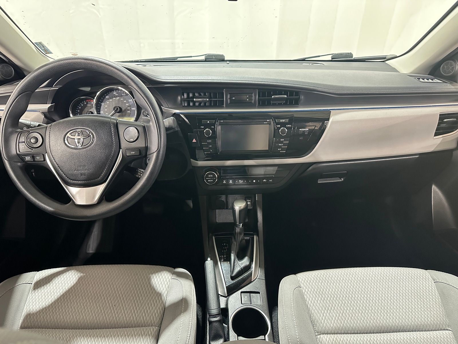 Thumbnail: 2014 Toyota Corolla - 3