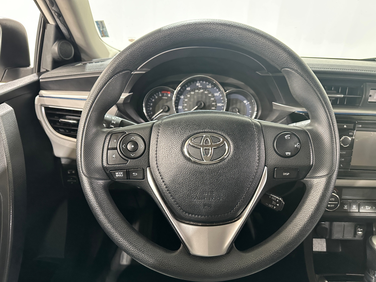 Thumbnail: 2014 Toyota Corolla - 5