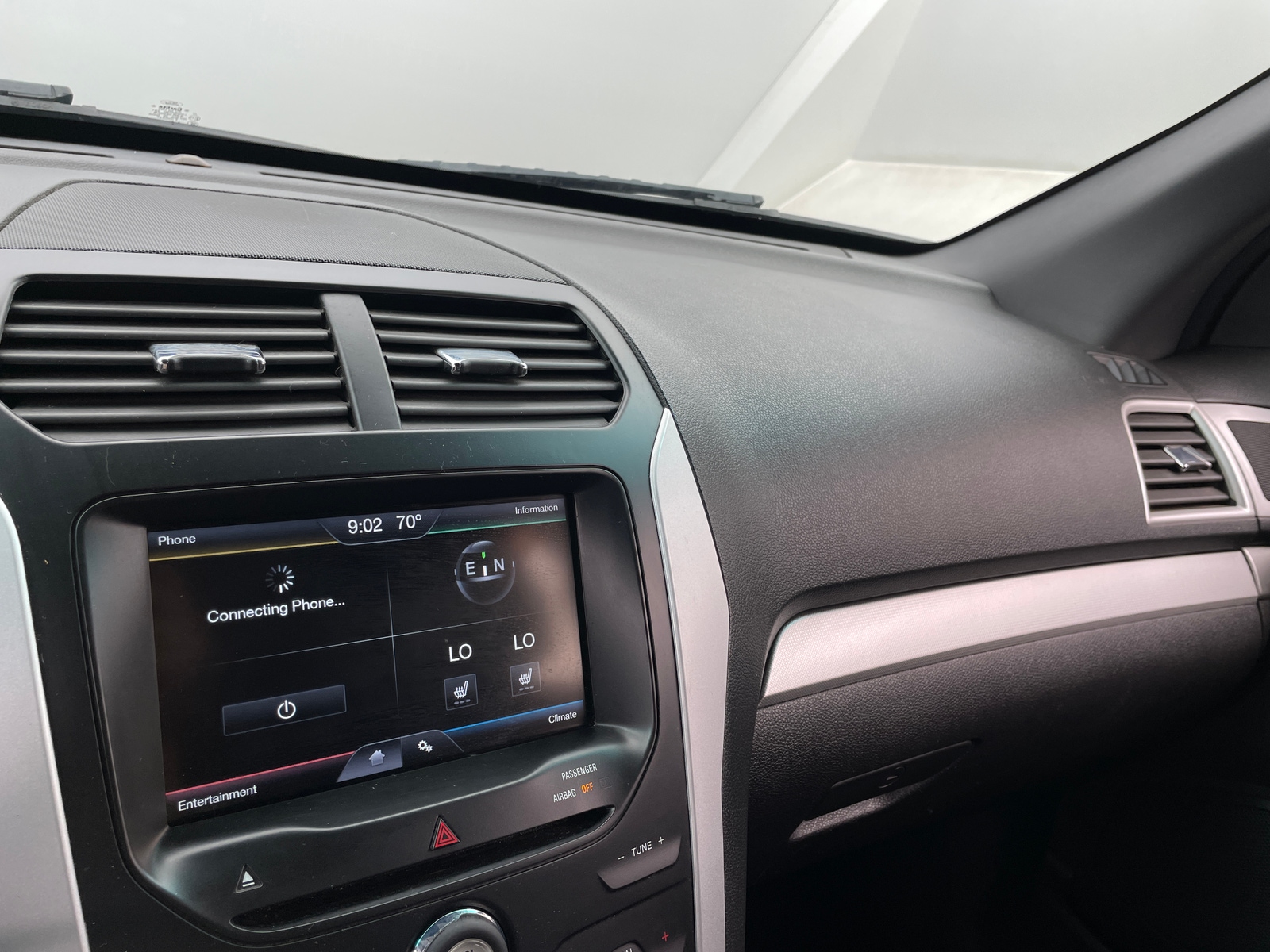 Thumbnail: 2014 Ford Explorer - 3