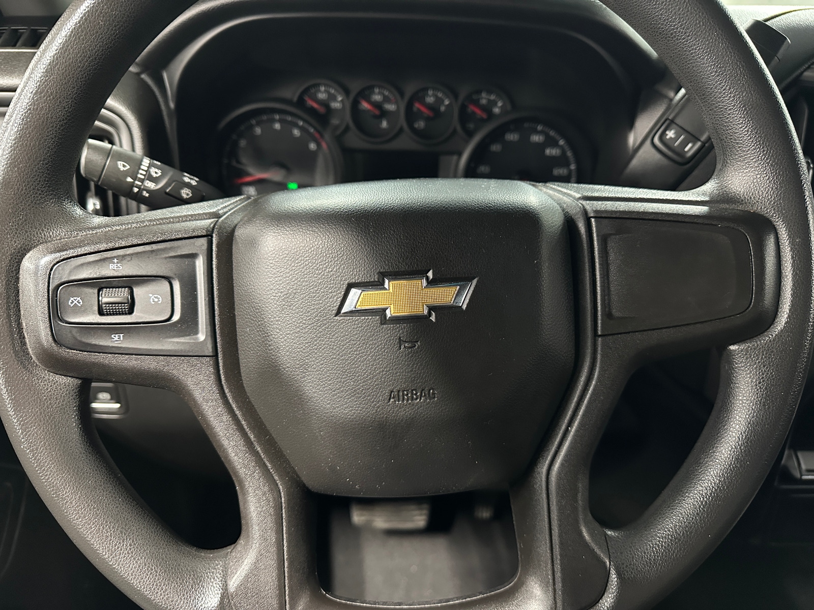Thumbnail: 2020 Chevrolet Silverado 1500 - 5