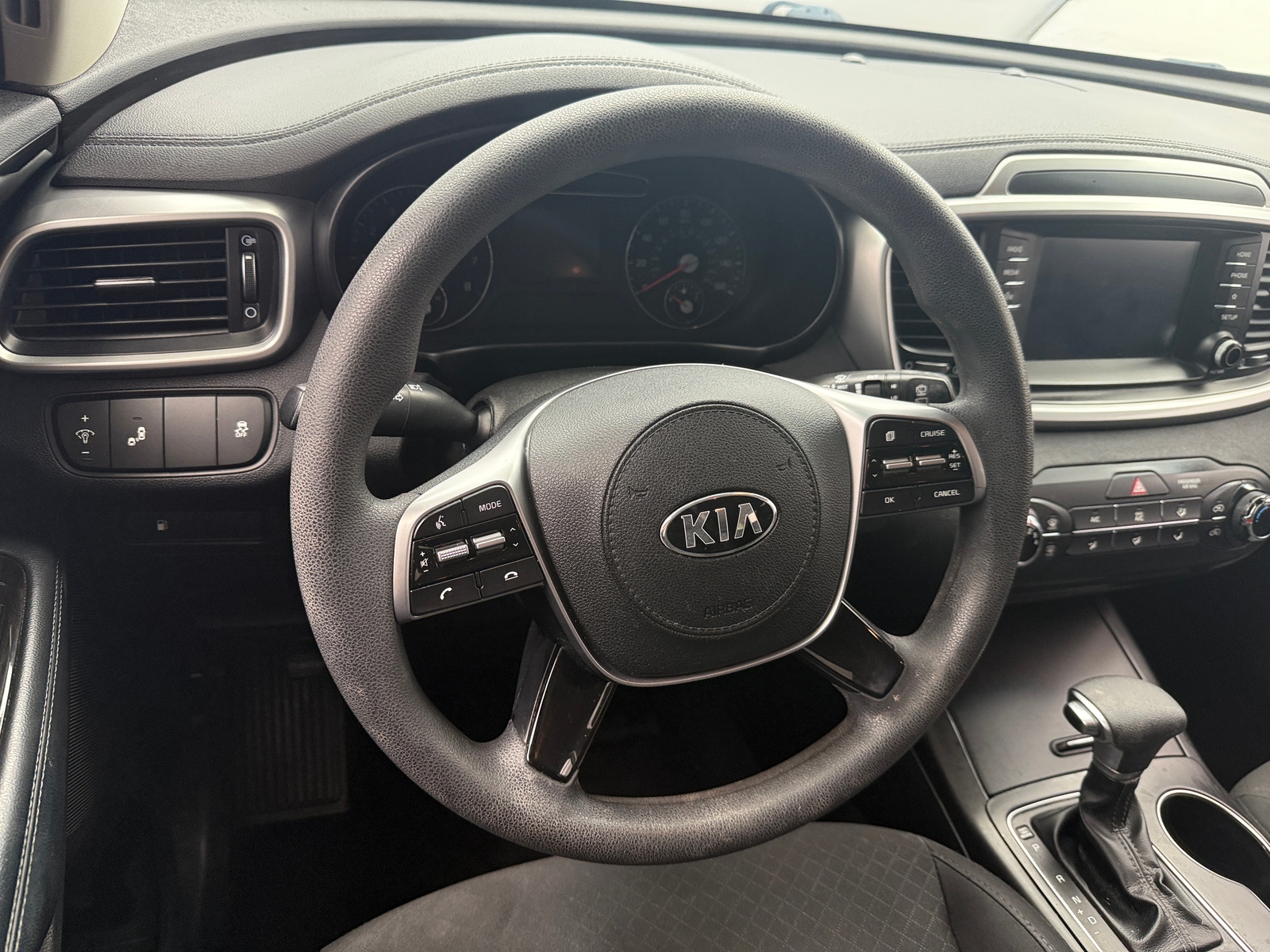 Thumbnail: 2019 Kia Sorento - 5
