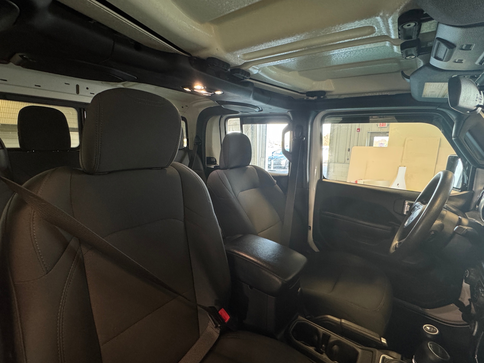 Thumbnail: 2021 Jeep Gladiator - 2