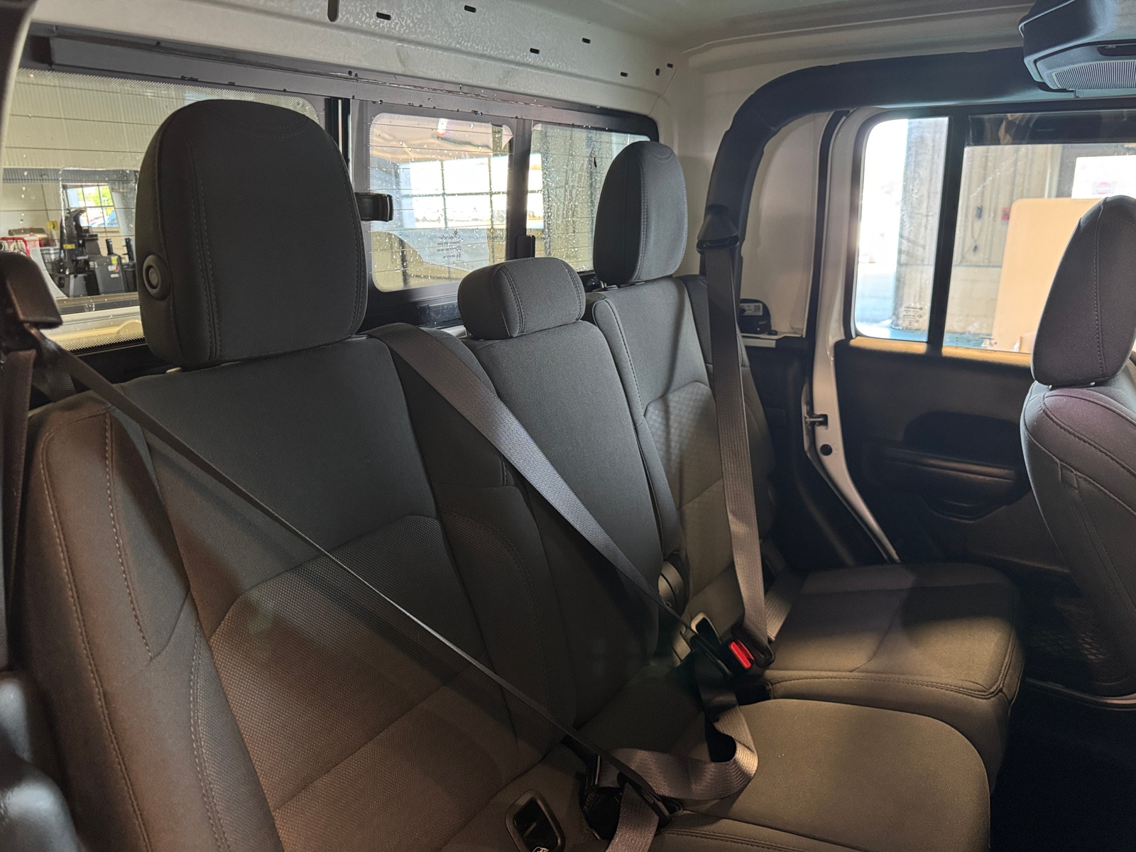 Thumbnail: 2021 Jeep Gladiator - 6