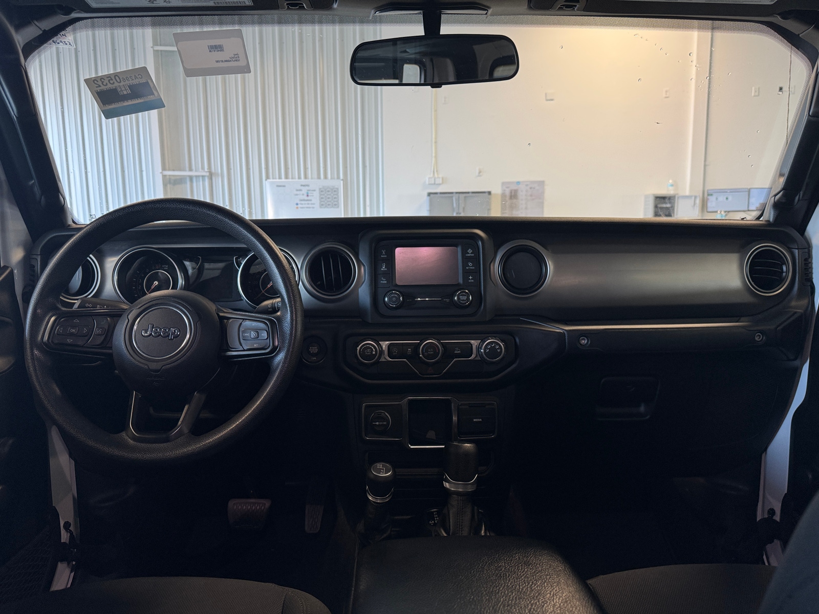 Thumbnail: 2021 Jeep Gladiator - 3