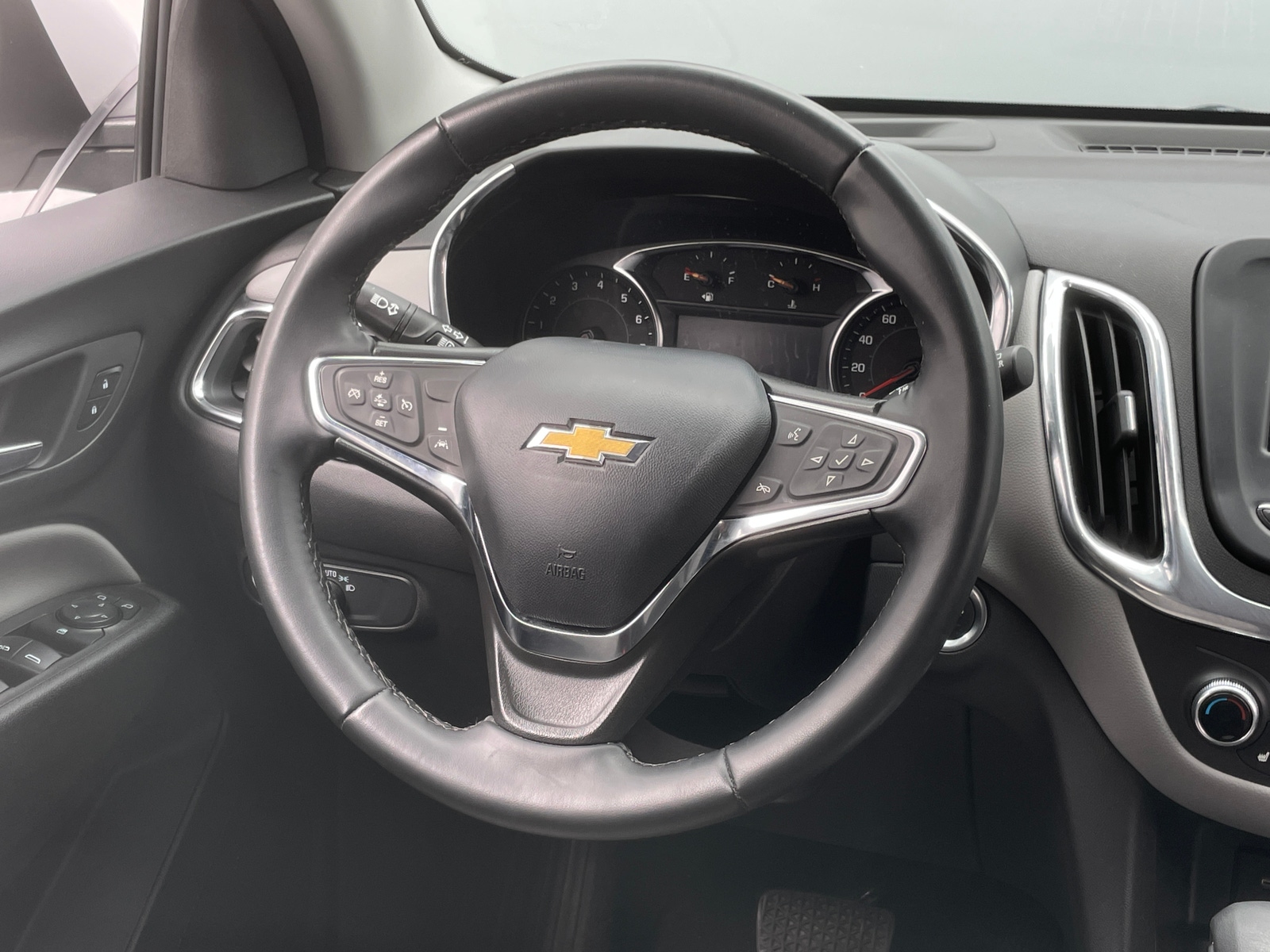 Thumbnail: 2024 Chevrolet Equinox - 5